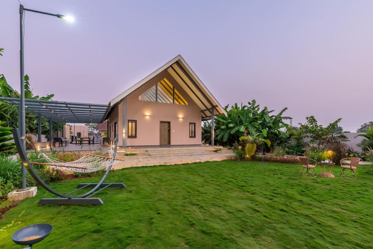 Saffronstays Eden, Nashik - Pet-Friendly Villa With Pool, Jacuzzi & Grape Farm Εξωτερικό φωτογραφία